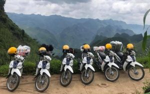 du lịch xe máy Ha Giang open tour